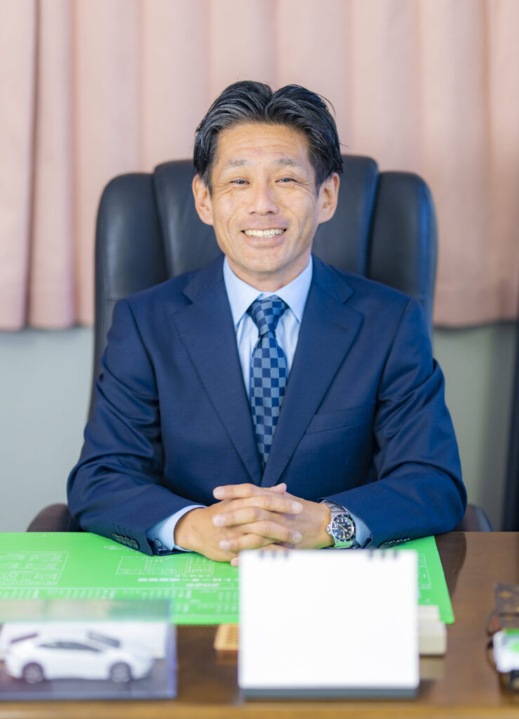 代表 皆見恒志の写真